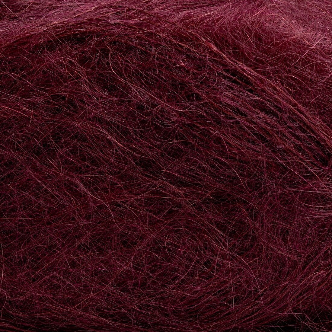 Siūlai mezgimo  FLEURDELISE  936  80% Super kid mohera, 20% poliamidas 25 g – 250 m.  1